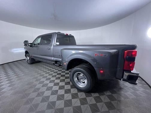 2025 Ford F-350 Lariat