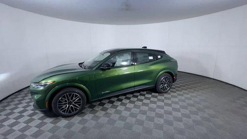 ERUPTION GREEN METALLIC 2026 Ford Mustang Mach-E Premium
