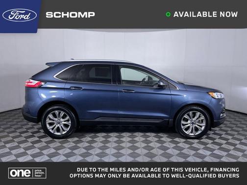 Blue 2019 Ford Edge Titanium