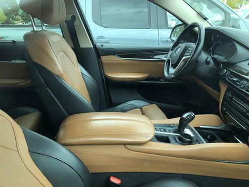 2016 BMW X6 xDrive50i