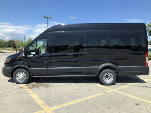 2025 Ford Transit-350 XL