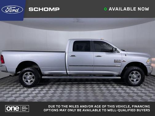 2017 RAM 2500 Big Horn Crew Cab 4x4 8' Box