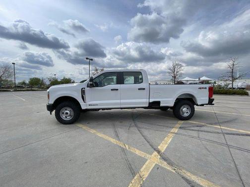 2025 Ford F-250 XL