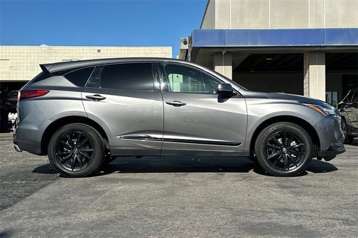 2025 Acura RDX 