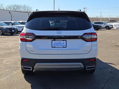 2025 Honda Pilot Elite