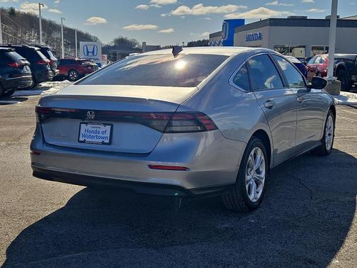 2025 Honda Accord LX 1.5T