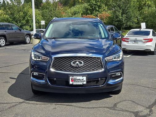 2017 INFINITI QX60 Base