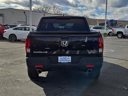 2023 Honda Ridgeline Sport