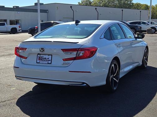 2022 Honda Accord Hybrid Base
