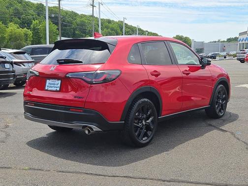 Milano Red 2024 Honda HR-V Sport