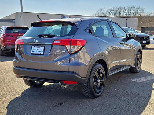 2022 Honda HR-V LX