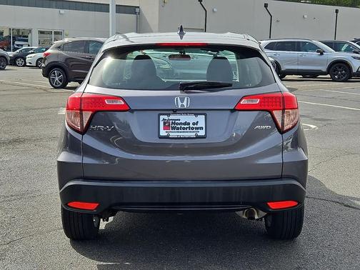 2018 Honda HR-V LX
