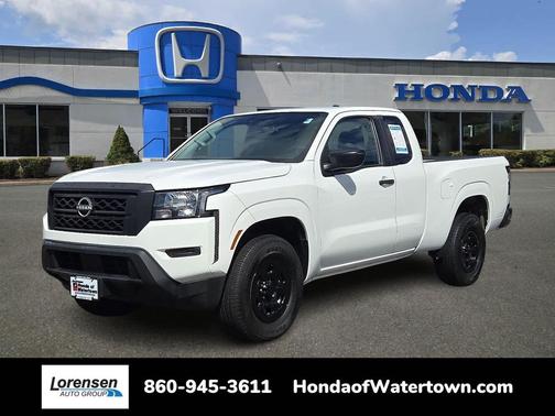 2023 Nissan Frontier S