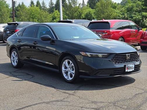 2025 Honda Accord LX 1.5T
