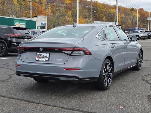 2025 Honda Accord Hybrid Touring