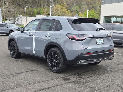 Urban Gray Pearl 2026 Honda HR-V AWD Sport