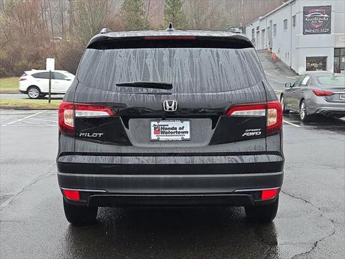 2022 Honda Pilot AWD Sport