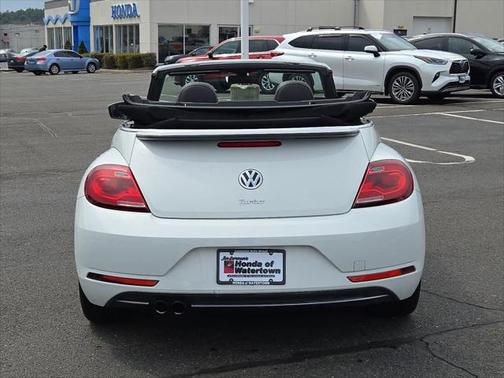 2019 Volkswagen Beetle 2.0T SE