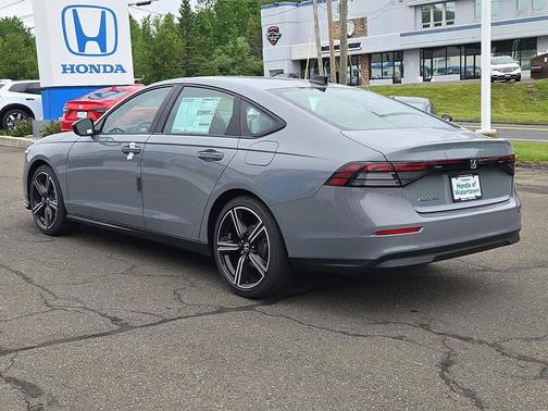 Urban Gray Pearl 2026 Honda Accord SE