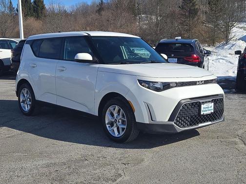 2024 Kia Soul LX