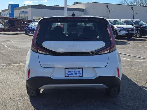 2024 Kia Soul LX