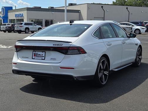 2023 Honda Accord Hybrid Base