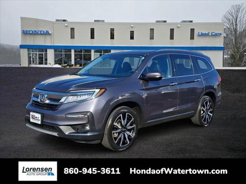 2022 Honda Pilot Touring 8-Passenger