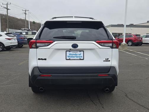 2023 Toyota RAV4 Hybrid LE