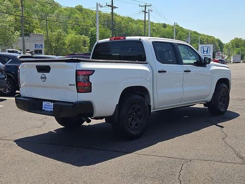 Glacier White 2022 Nissan Frontier S