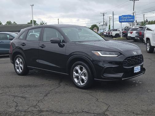 Crystal Black Pearl 2024 Honda HR-V LX