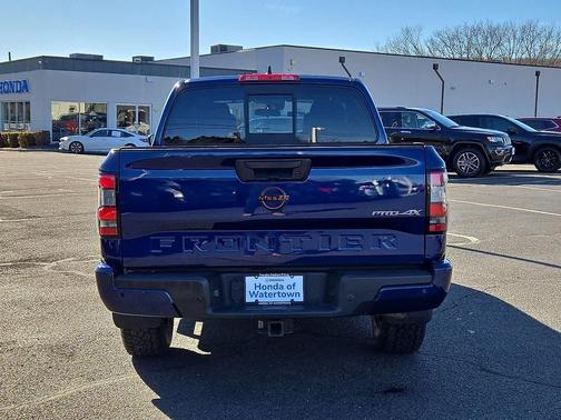 2022 Nissan Frontier PRO-4X