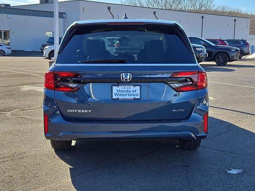 2025 Honda Odyssey Elite