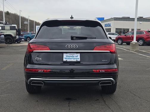 2024 Audi Q5 45 S line Premium Plus