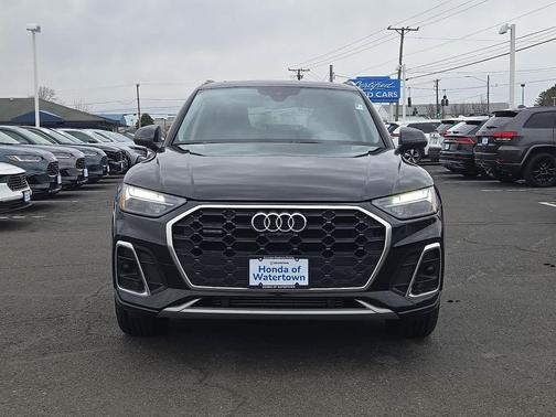 2024 Audi Q5 45 S line Premium Plus