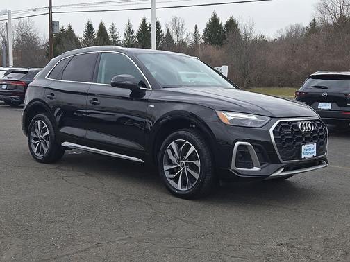2024 Audi Q5 45 S line Premium Plus
