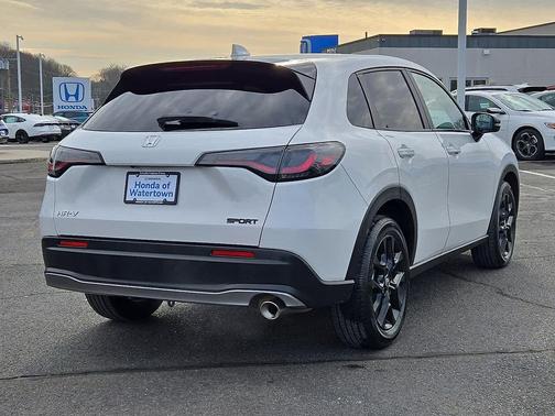 2025 Honda HR-V AWD Sport