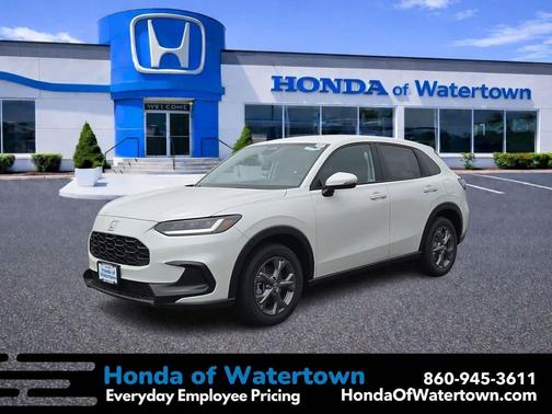 Platinum White Pearl 2026 Honda HR-V LX