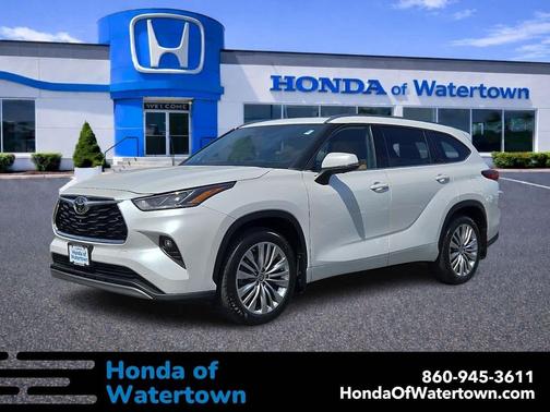 Wind Chill Pearl 2023 Toyota Highlander Platinum