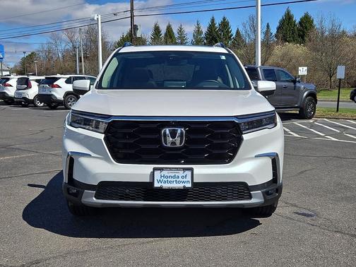 Platinum White Pearl 2025 Honda Pilot Elite