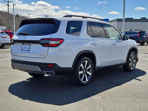 Platinum White Pearl 2025 Honda Pilot Elite
