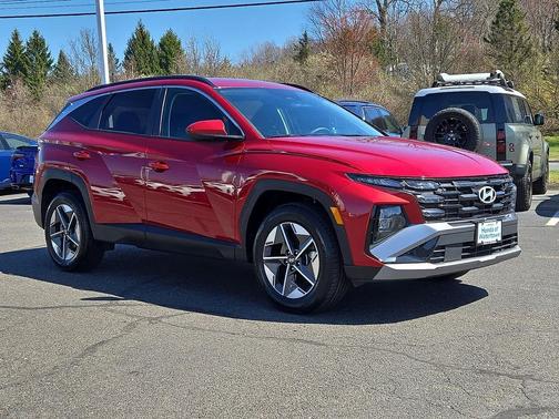 Ultimate Red 2025 Hyundai TUCSON SEL