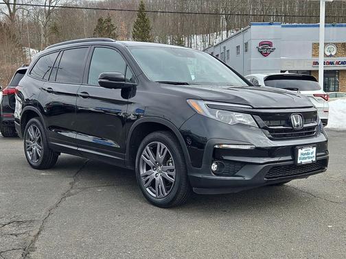 2022 Honda Pilot AWD Sport
