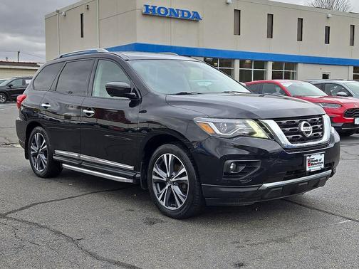 2019 Nissan Pathfinder Platinum