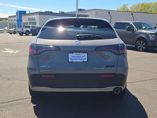 Urban Gray Pearl 2025 Honda HR-V AWD Sport