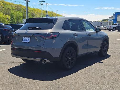 Urban Gray Pearl 2025 Honda HR-V AWD Sport
