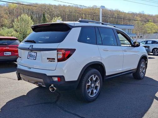 2022 Honda Passport AWD TrailSport