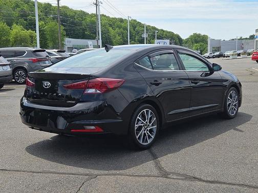 Phantom Black 2020 Hyundai ELANTRA Limited
