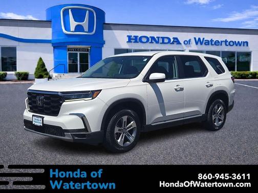 Platinum White Pearl 2023 Honda Pilot AWD EX-L 7 Passenger