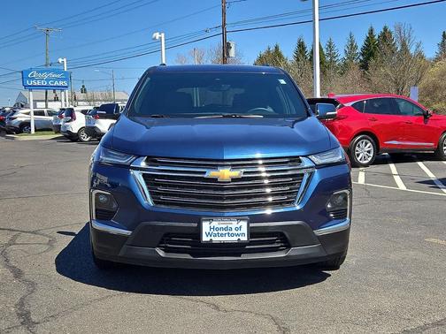 Northsky Blue Metallic 2023 Chevrolet Traverse LT Leather