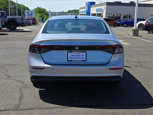 SOLAR_SILVER_ME 2026 Honda Accord SE
